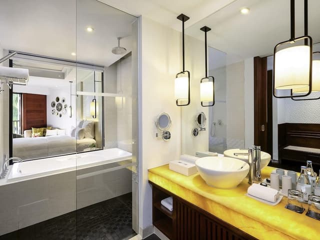 Superior Room, 1 Queen Bed, Balcony