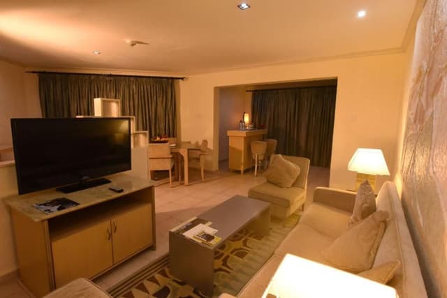 Penthouse Suite