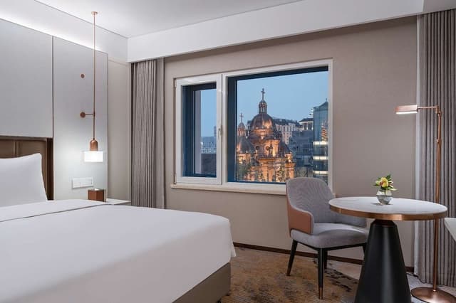 Executive Room