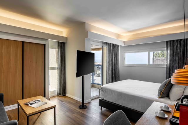 Studio Deluxe Balcony