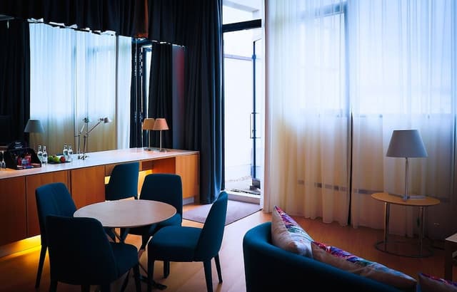Signature Suite