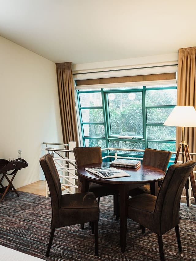 Family Room, 1 Bedroom