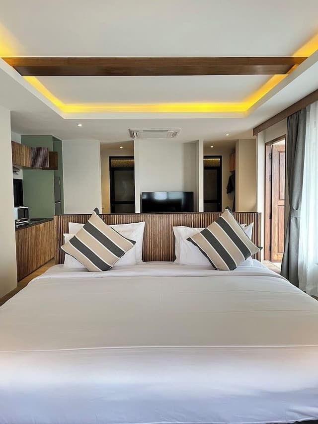 Beach Front Villa with One way Airport Transfer