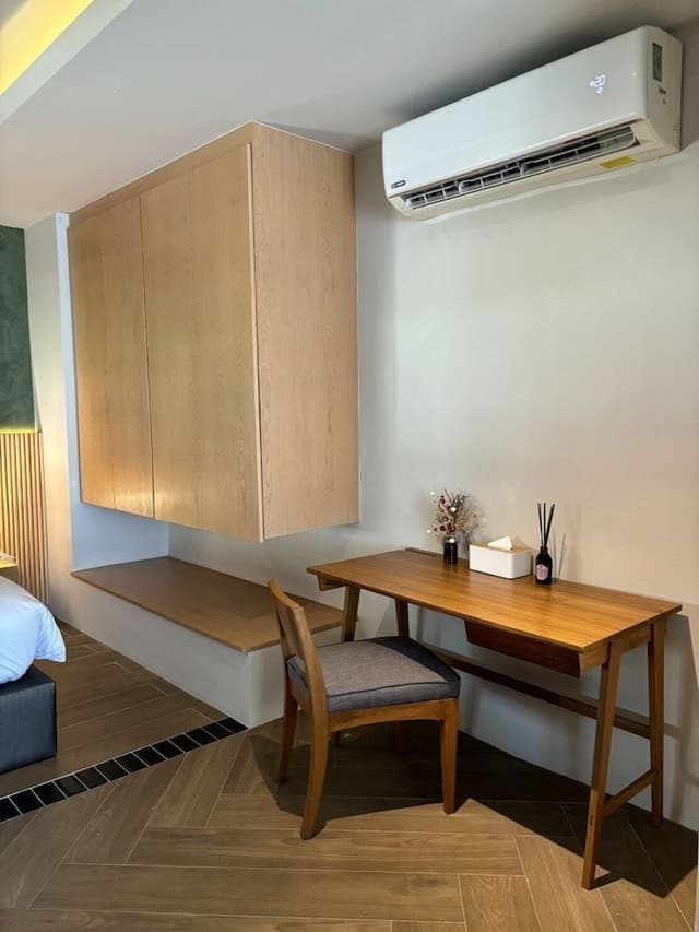 Beach Front Suite with One Way Airport Transfer