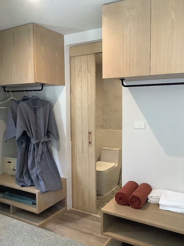Suite Ocean View Villa with One Way Airport Transfer