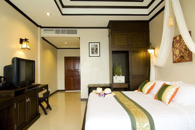 Balcony Room