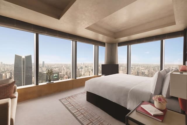 Deluxe Suite, 1 King Bed