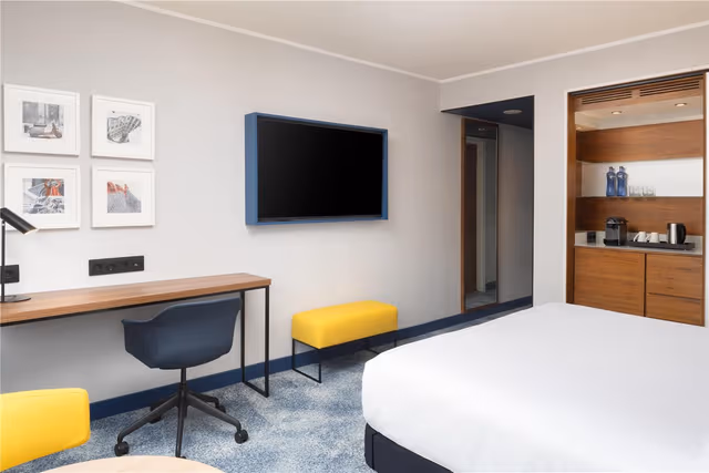 KING EXECUTIVE ROOM WITH LOUNGE ACCESS