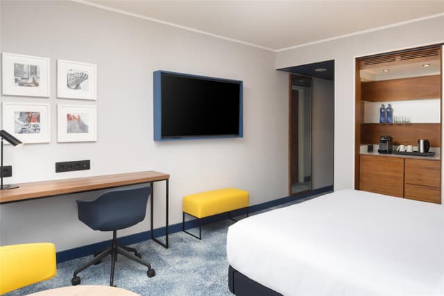 KING EXECUTIVE ROOM WITH LOUNGE ACCESS