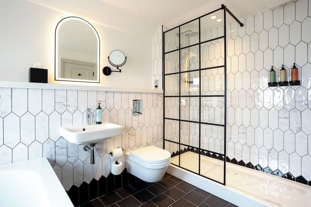 Newly Refurbished Suite