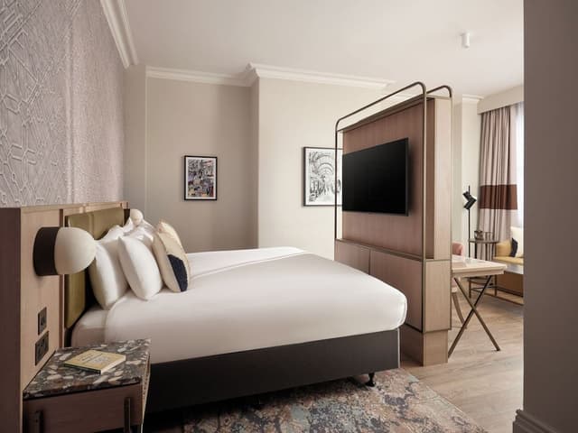 Newly Refurbished Suite