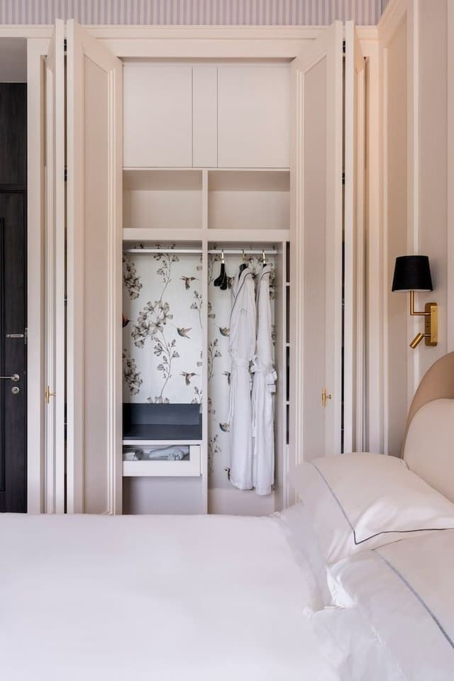 Premier Room, 1 King Bed, City View