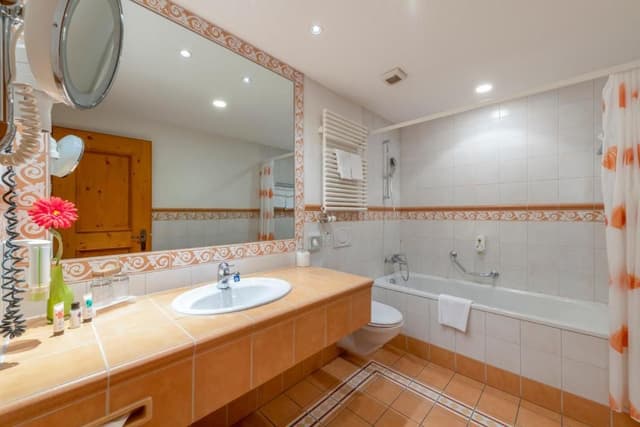 Double Room „Comfort Basic“ with sitting corner, without balcony