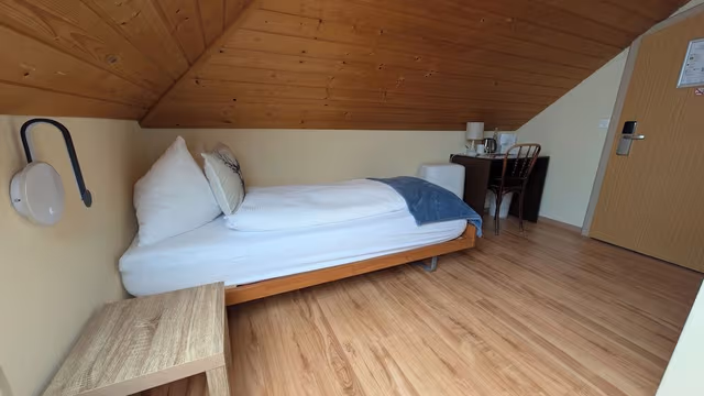 Basic Single Room