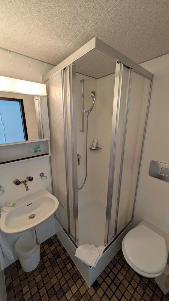Basic Single Room