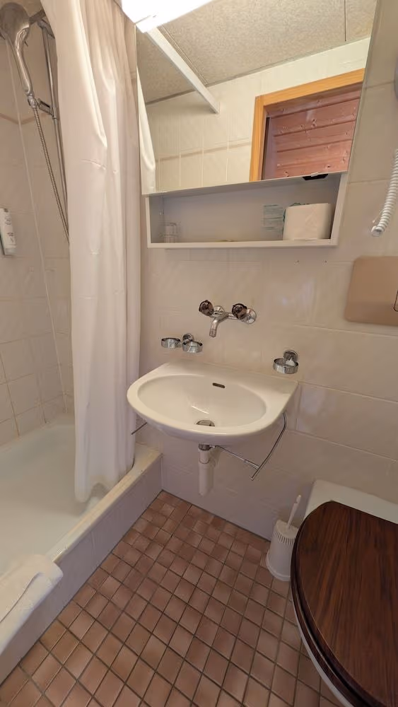 Basic Single Room