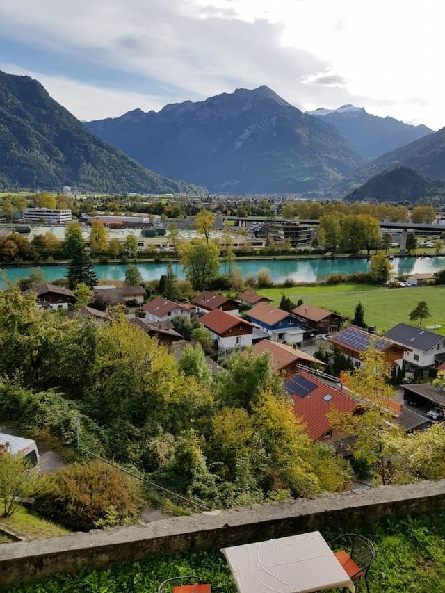Basic Apartment, 2 Bedrooms, Kitchenette, River View