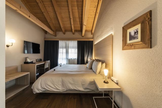 Standard Double Room, 1 Queen Bed, Balcony