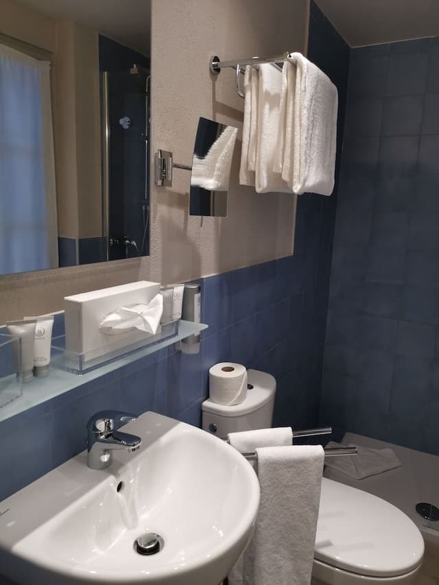 Basic Double Room, 1 Queen Bed, Balcony