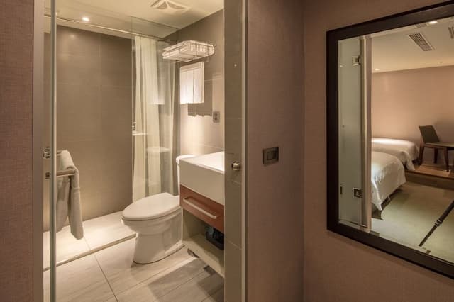 Elite Twin Room, 1 Bedroom, No Windows