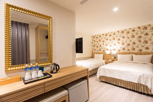 Triple Room