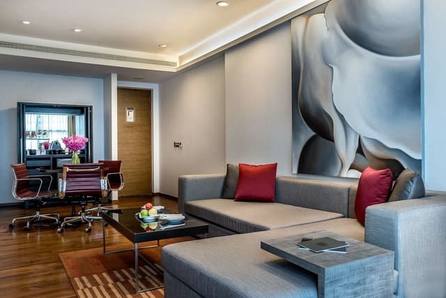 Executive Suite Room, Lounge Access, 1 King Bed, High Floor