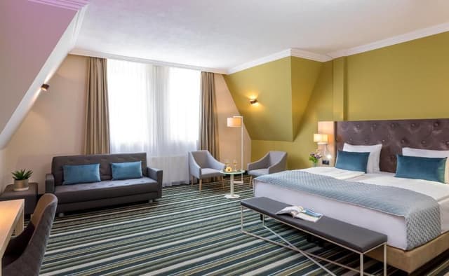 Superior Triple Room
