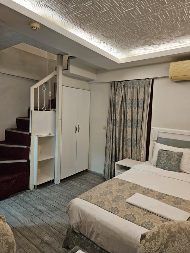 Ground floor Reverse duplex suite