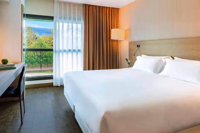 Family Adjoining Room 2A2C	