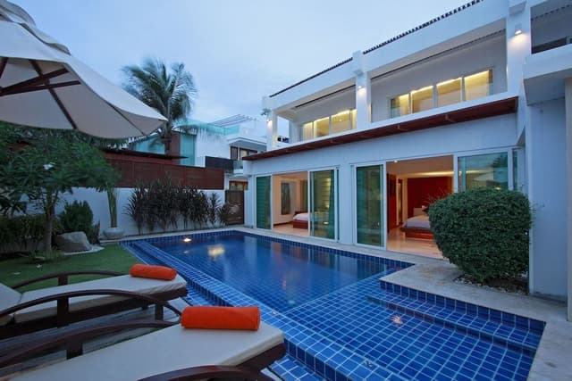 Beachfront Grand Pool Villa - Free Daily Minibar