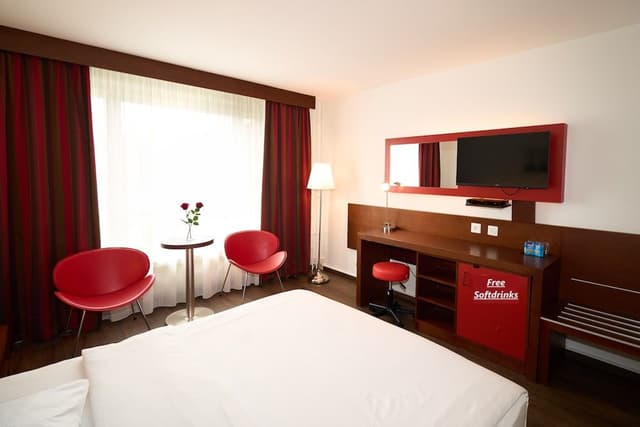 Standard Double Room, 1 Queen Bed