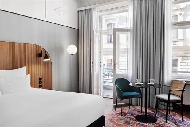 QUEEN PREMIUM ROOM