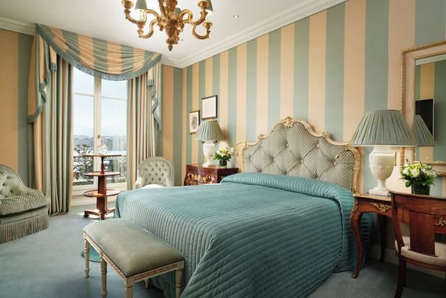 Exclusive Room, 1 King Bed, Lake View