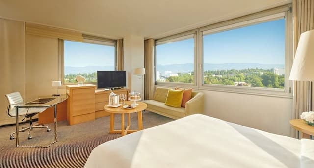 Junior Suite, 1 King Bed