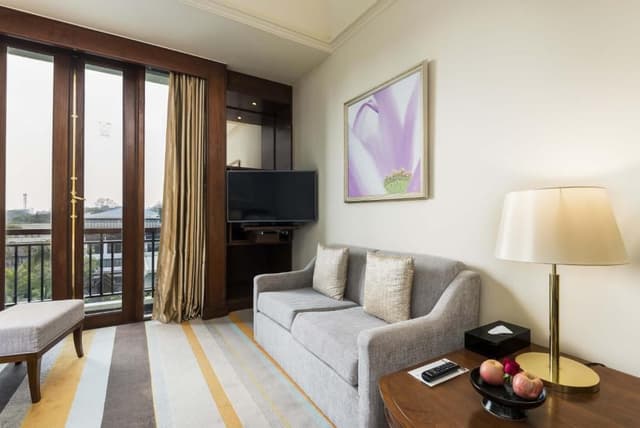 Deluxe Room Lake or Garden View - Twin