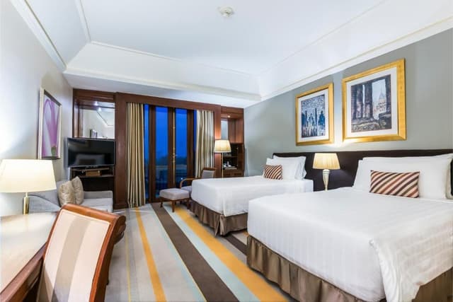 Premier Deluxe Room Lake or Pagoda View - Twin
