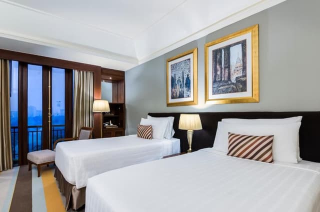 Premier Deluxe Room Lake or Pagoda View - Twin