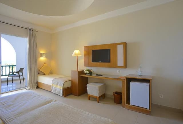TRIPLE ROOM SEA VIEW
