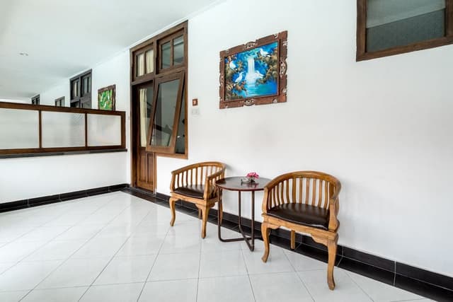 Suite, Garden View