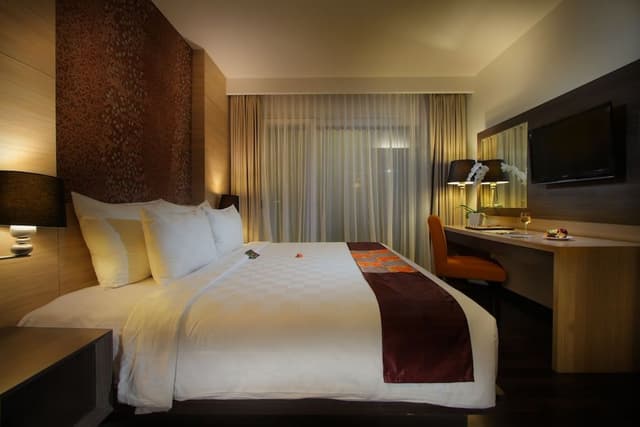 Deluxe Room, Balcony