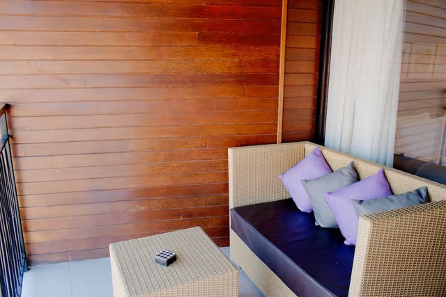 Deluxe Room, Balcony