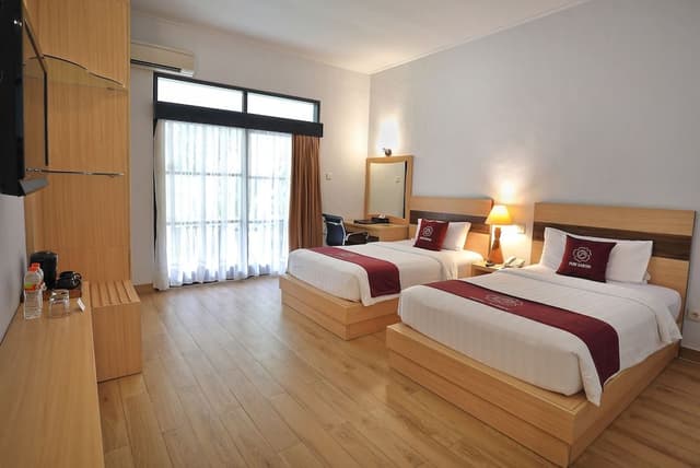 Deluxe Room, Garden View