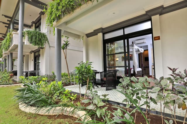 Deluxe Chalet or Bungalow
