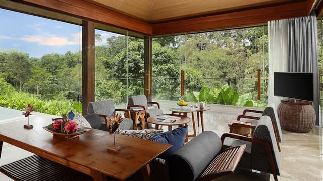 Maya Presidential Villa with Butler Service
