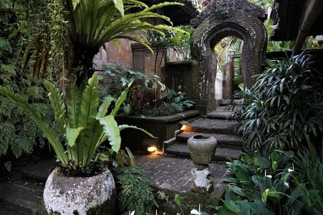 Royal Villa