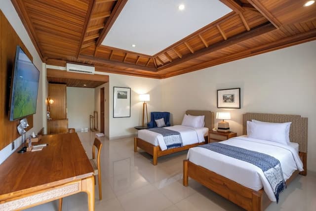 Deluxe Room, Garden View