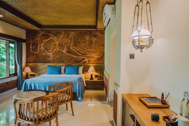Deluxe Double or Twin Room