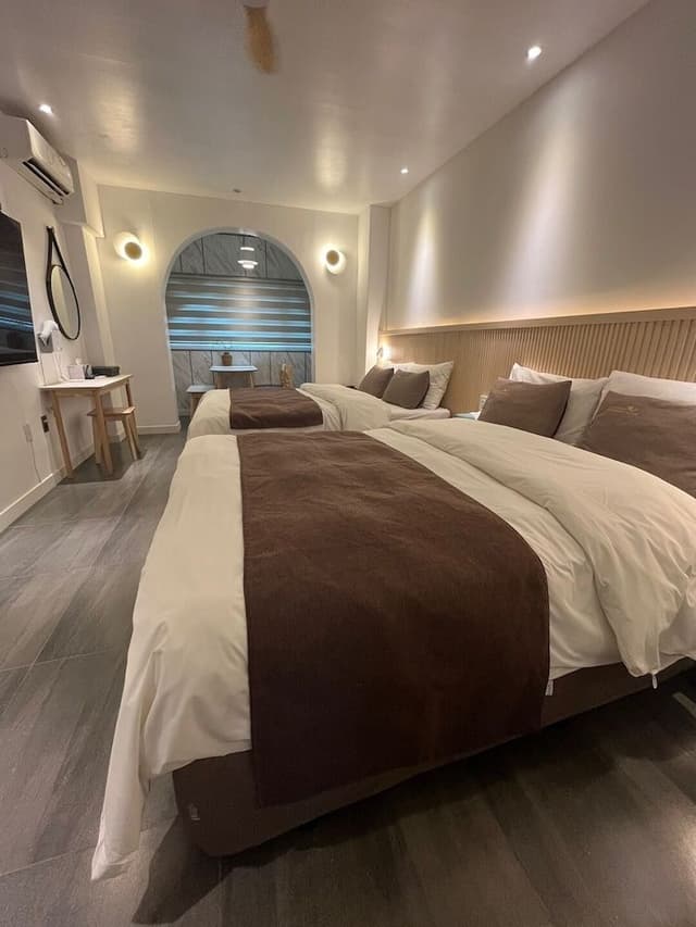 Premium Deluxe Twin