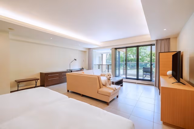 Deluxe Room, 2 Twin Beds (Dog Friendly)