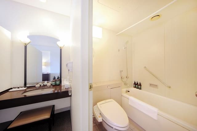 Premium Room, 2 Twin Beds, City View